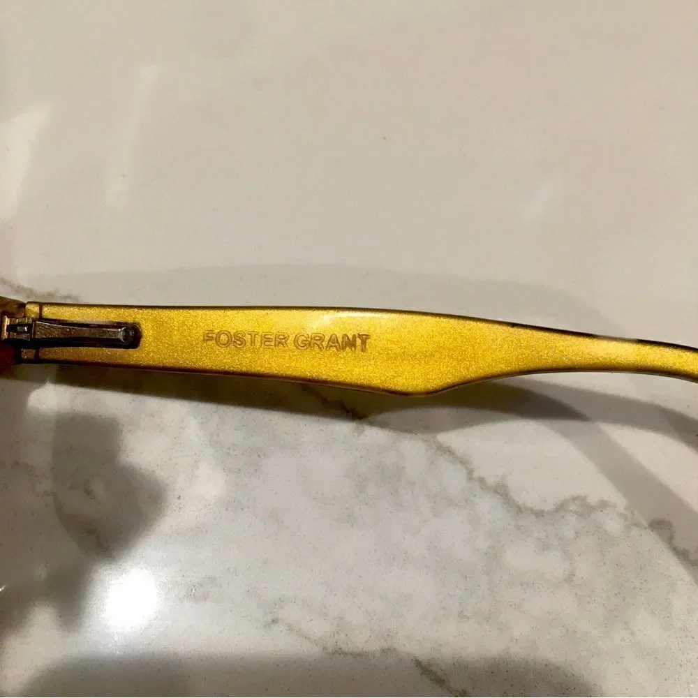 Foster Grant Women’s Glasses Gold
